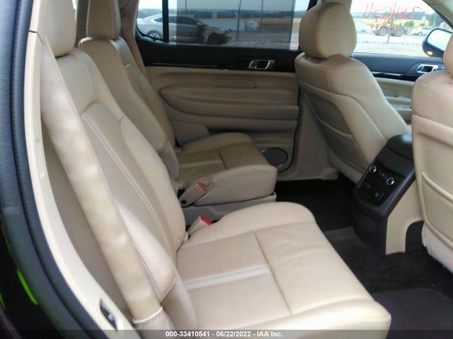 2015 Lincoln MKT, VIN: 2LMHJ5AT0FBL03776