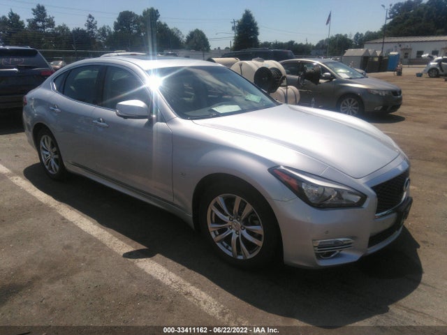 2017 Infiniti Q70, VIN: JN1BY1APXHM741296