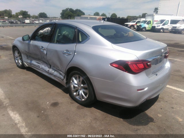 2017 Infiniti Q70, VIN: JN1BY1APXHM741296