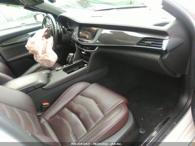 2019 Cadillac CT6, VIN: 1G6KN5R68KU143002