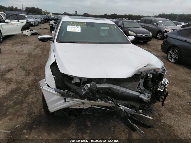 2019 Cadillac CT6, VIN: 1G6KN5R68KU143002