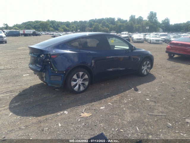 Tesla Model Y 2022 7SAYGDEE1NF428889 Image 4