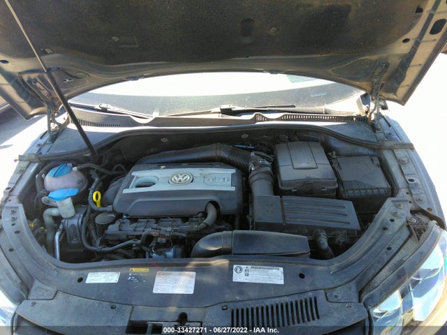 2015 Volkswagen Eos, VIN: WVWFW8AH2FV002503