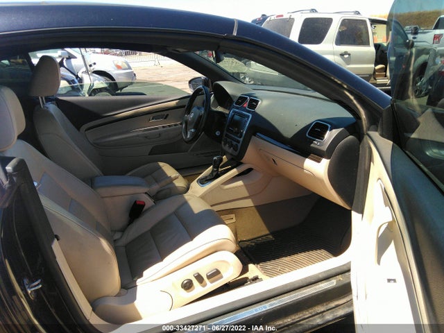 2015 Volkswagen Eos, VIN: WVWFW8AH2FV002503
