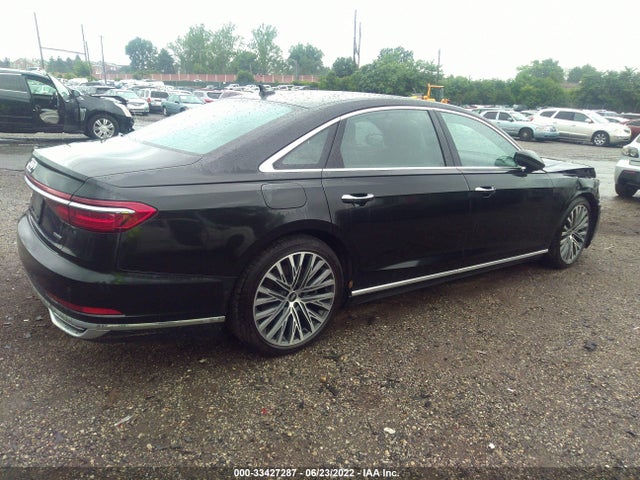 2021 Audi A8, VIN: WAU8DAF89MN004547