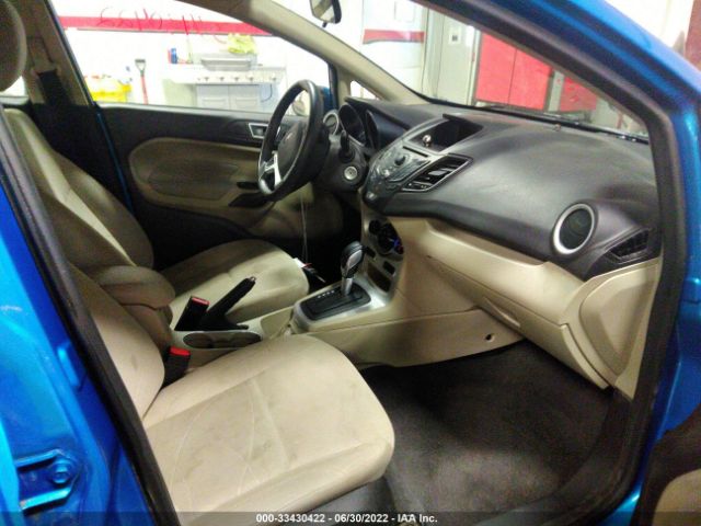 3FADP4BJ0FM148980 Ford FIESTA SE