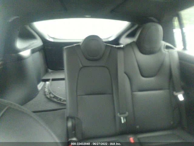 2021 Tesla Model X, VIN: 5YJXCDE22MF319348