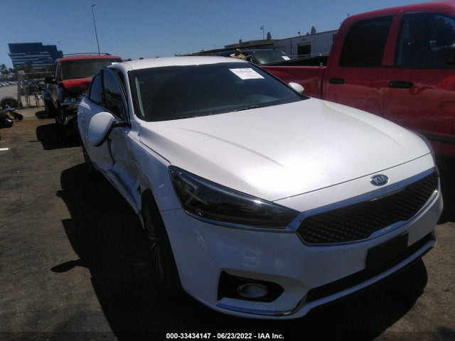 2018 Kia Cadenza, VIN: KNALB4J12J5101175