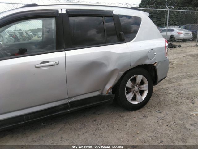 1J4NT1FB5BD246494 Jeep Compass Latitude