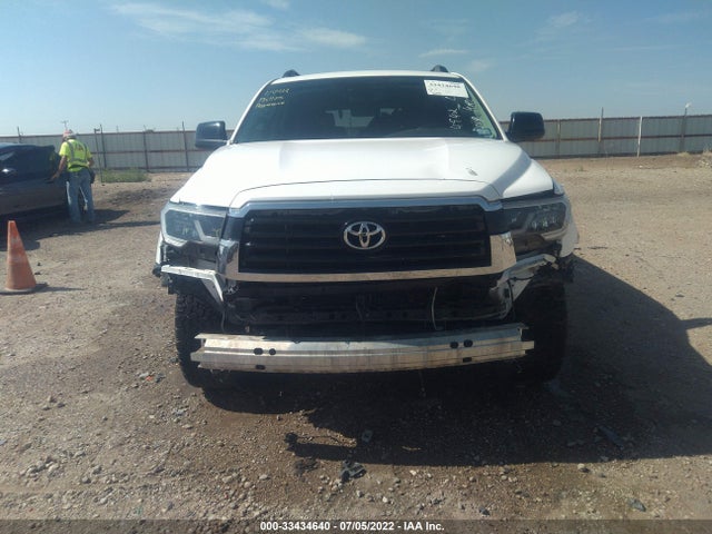 2018 Toyota Sequoia, VIN: 5TDBY5G1XJS161001