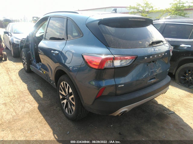 2020 Ford Escape, VIN: 1FMCU9BZ8LUC15460