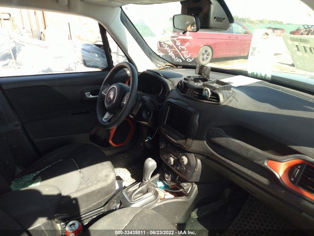 33435011 :رقم المزاد ، ZACCJBAB2JPH59380 vin ، 2018 Jeep Renegade Upland Edition مزاد بيع