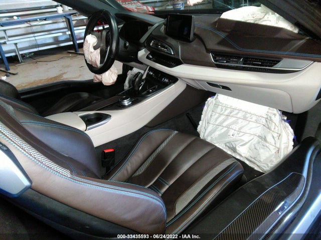 2017 BMW i8, VIN: WBY2Z2C38HV676709