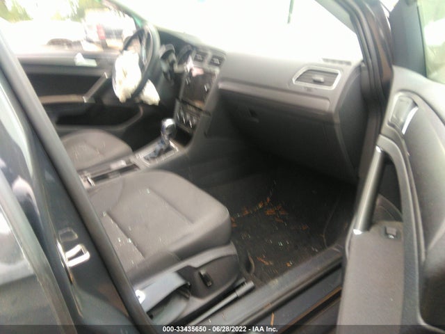 2019 Volkswagen Golf, VIN: WVWKR7AU6KW915122