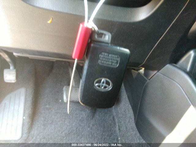 2017 Toyota Prius, VIN: JTDZN3EU5HJ063042