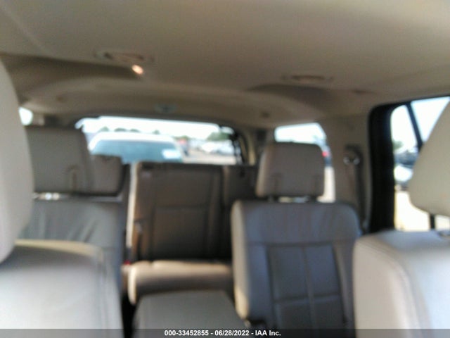 Lincoln Navigator 2011 5LMJJ2H50BEJ09764 Image 8