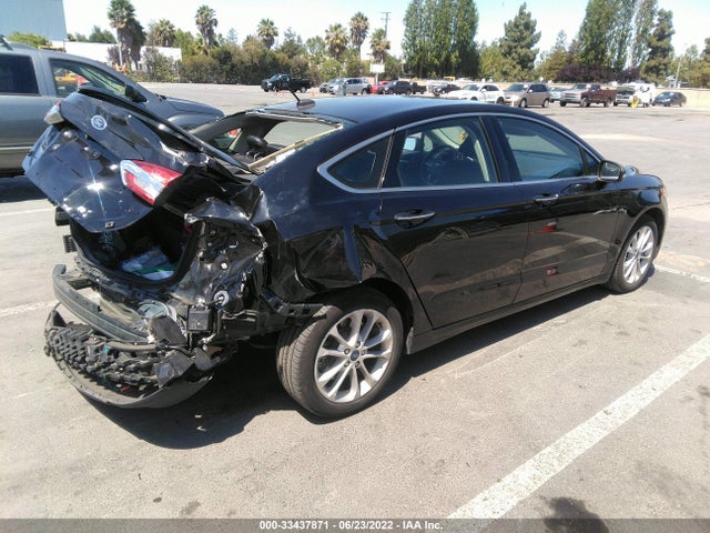 2019 Ford Fusion, VIN: 3FA6P0SU7KR211033