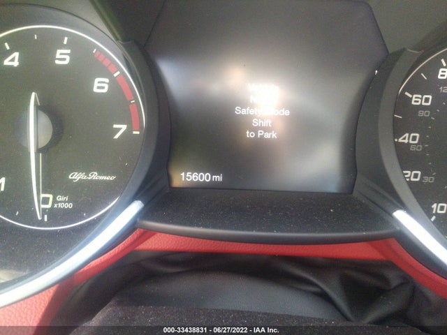 2021 Alfa Romeo Giulia, VIN: ZARFAMBNXM7645569