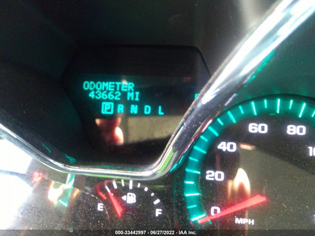 2016 Chevrolet Traverse, VIN: 1GNKRHKD1GJ261114