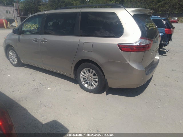 2017 Toyota Sienna, VIN: 5TDYZ3DCXHS874203