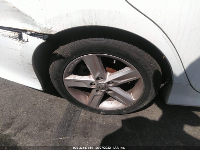 2014 TOYOTA CAMRY L/LE/XLE/SE/SE SPORT VIN: 4T1BF1FK6EU840074