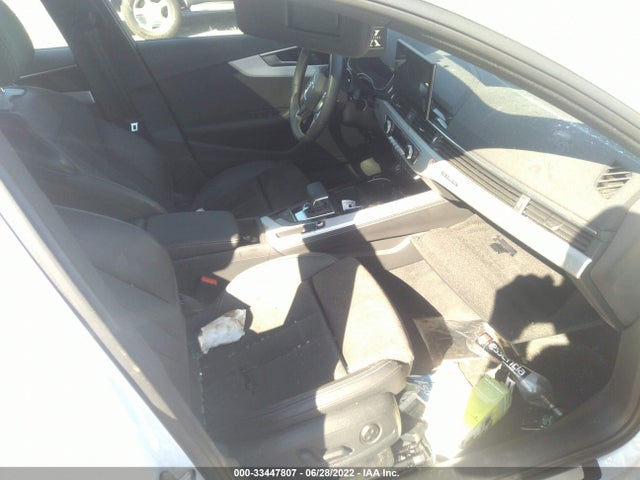 2021 Audi A4, VIN: WAUEAAF43MA022204