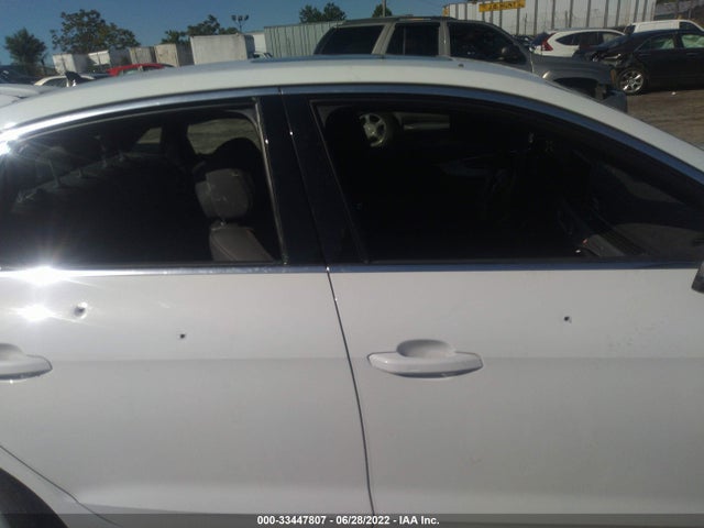 2021 Audi A4, VIN: WAUEAAF43MA022204