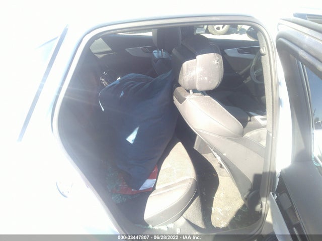 2021 Audi A4, VIN: WAUEAAF43MA022204
