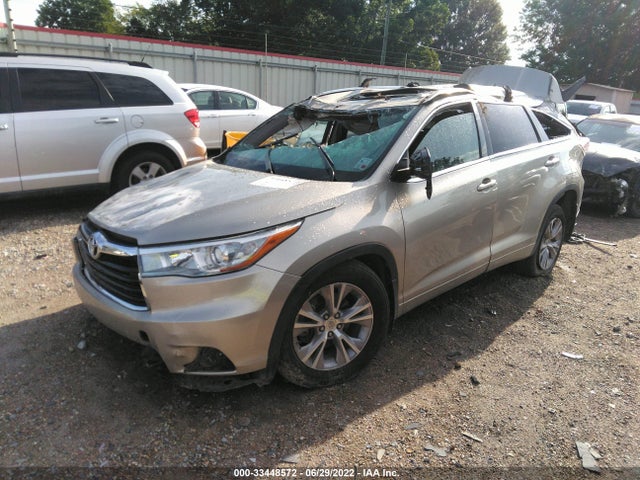 Toyota Highlander Xle 2015 5TDKKRFH9FS038286 Image 2