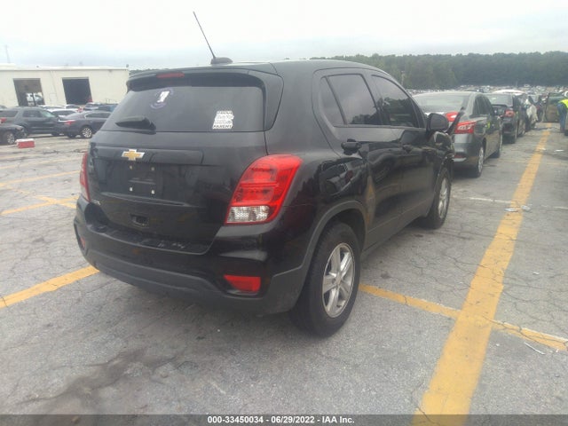 Chevrolet TRAX LS 2019 3GNCJKSBXKL317835 Image 4