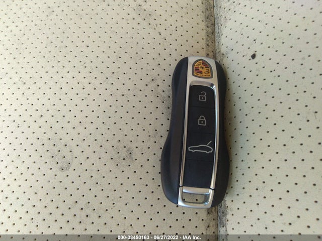 2021 Porsche Panamera, VIN: WP0AJ2A75ML118199