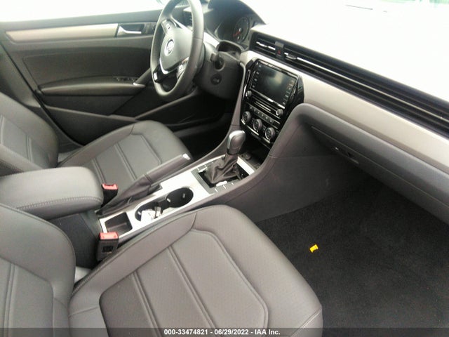 2022 Volkswagen Passat, VIN: 1VWSA7A32NC007560
