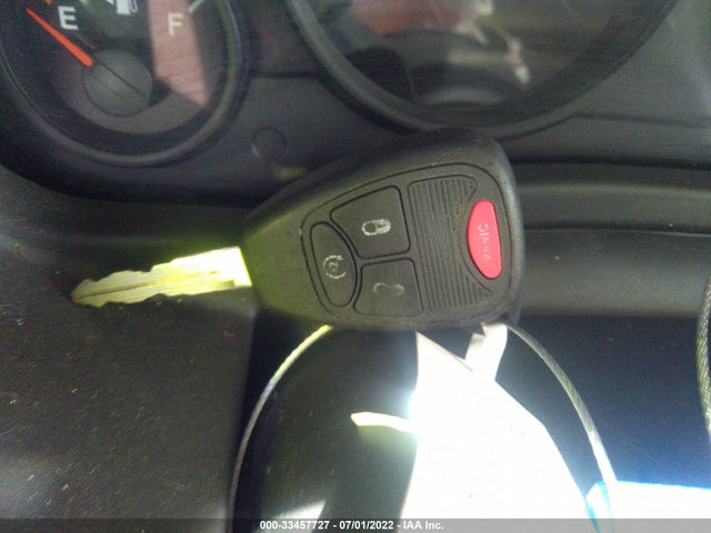 1C4NJRBB0GD708077 Jeep Patriot 75th Anniversary