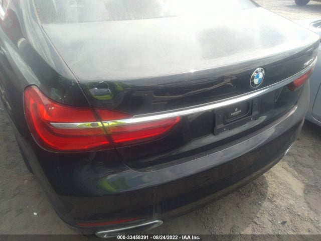 2016 BMW 7 Series, VIN: WBA7E2C52GG504776