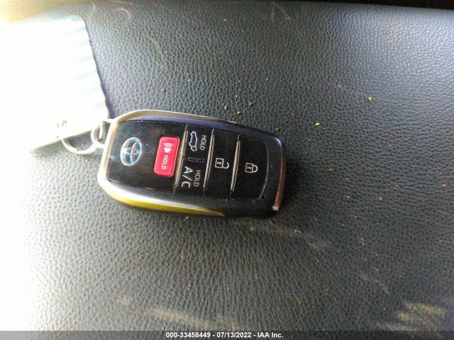 2021 Toyota RAV4, VIN: JTMAB3FV7MD029190