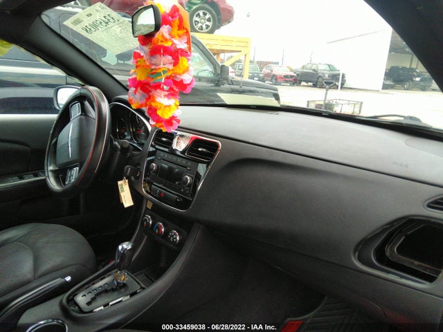 1C3CCBABXEN206439 Chrysler 200 LX