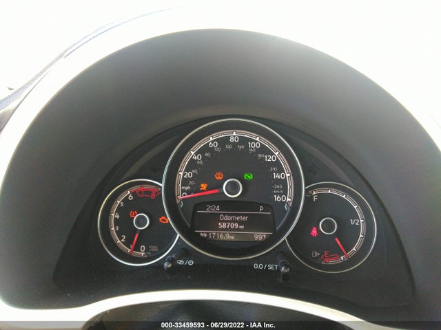 2017 Volkswagen Beetle, VIN: 3VWJ17AT4HM607205