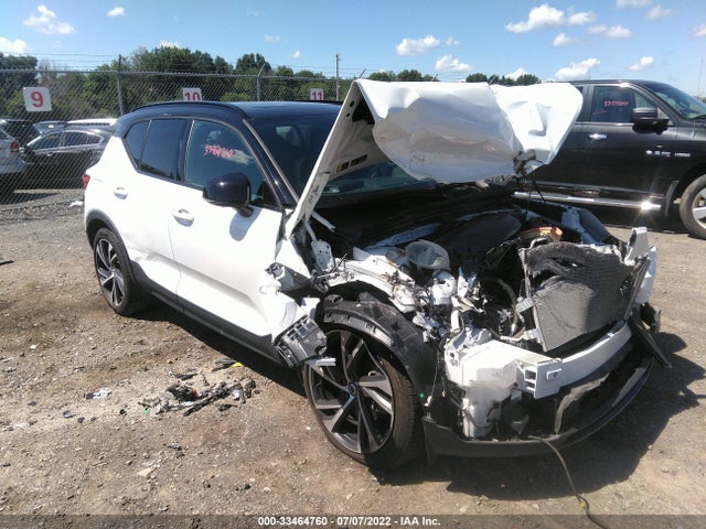 2021 Volvo XC40, VIN: YV4162UM4M2409492