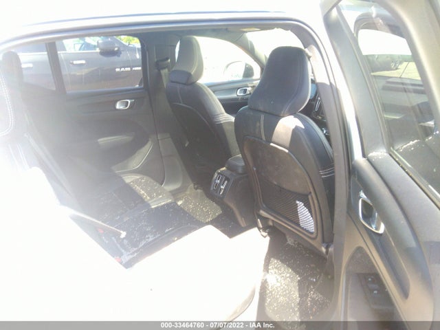2021 Volvo XC40, VIN: YV4162UM4M2409492