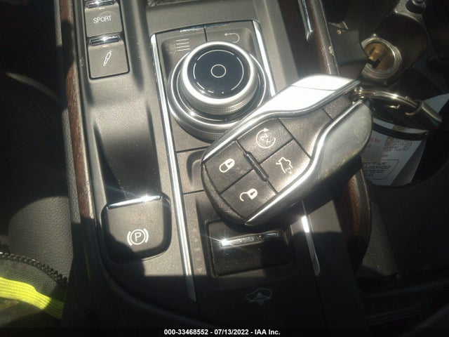 2019 Maserati Levante, VIN: ZN661XUA2KX338950