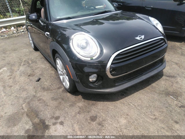 2017 Mini Roadster, VIN: WMWWG5C34H3C98961