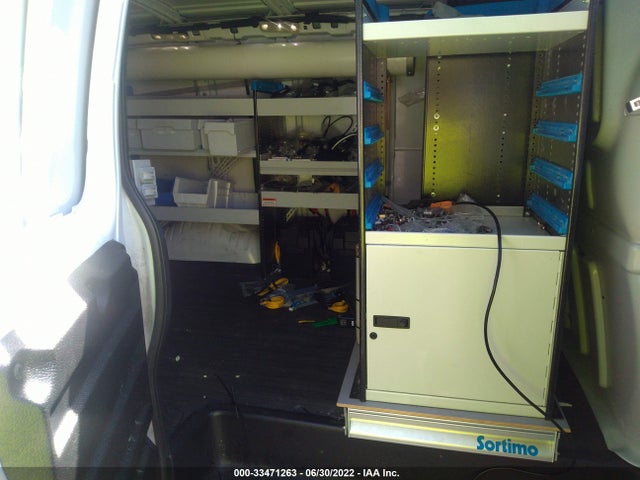 Chevrolet Express 2500 Work Van 2015 1GCWGFCF1F1159766 Image 8