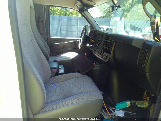 2015 Chevrolet Express, VIN: 1GCWGFCF0F1161542