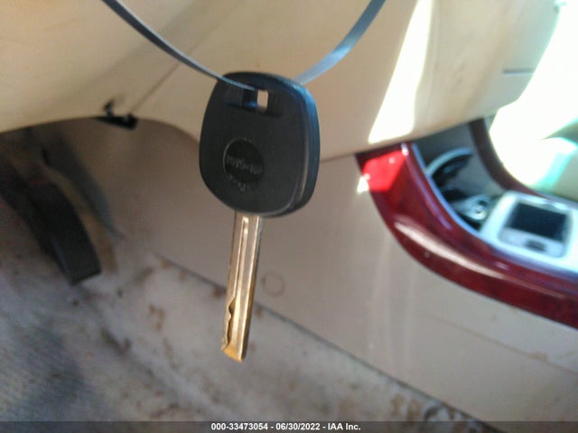 2006 HYUNDAI AZERA SE/LIMITED VIN: KMHFC46FX6A134954