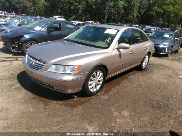 2006 HYUNDAI AZERA SE/LIMITED VIN: KMHFC46FX6A134954