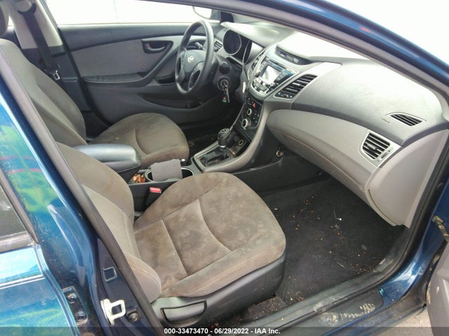 2016 Hyundai Elantra, VIN: KMHDH4AEXGU586877