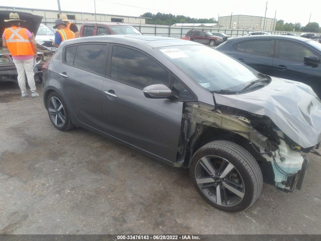 2017 Kia Forte, VIN: KNAFX5A84H5676020