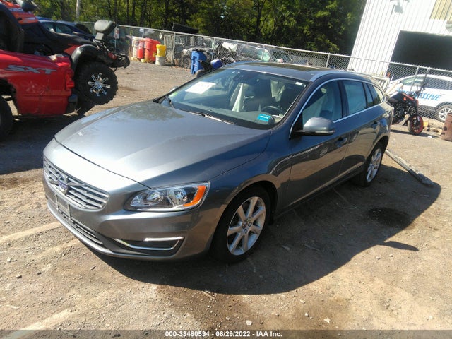 2017 Volvo V60, VIN: YV140MSK6H1359912