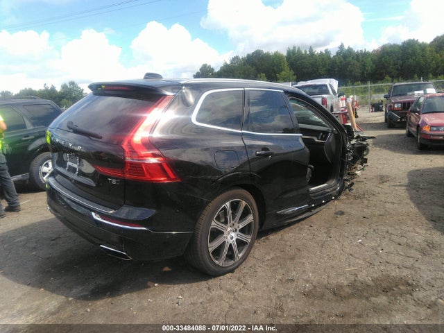 2021 Volvo XC60, VIN: YV4102RL8M1727350