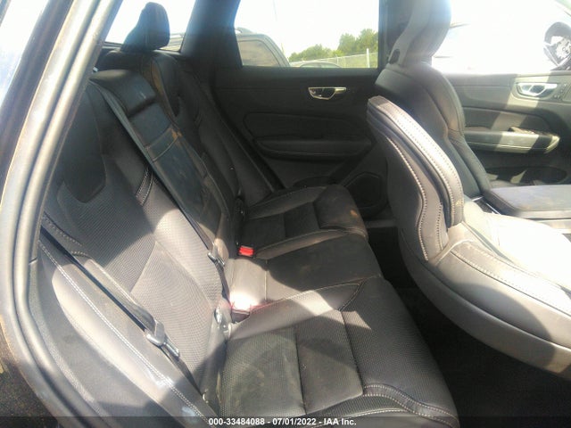 2021 Volvo XC60, VIN: YV4102RL8M1727350